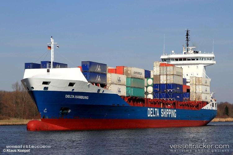 Elbwinter - Container Ship vessel registered in Cyprus