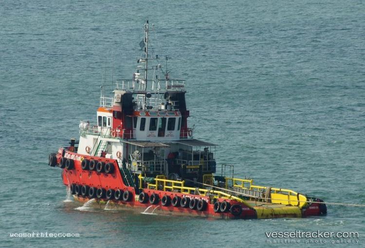 Scena-Sultan - Tug