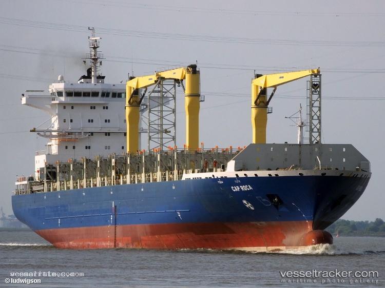 Songa-Puma - Container Ship vessel registered in Liberia