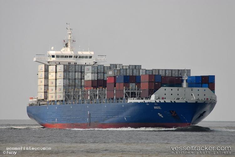 Riyadh-Mukaab - Container Ship vessel registered in Liberia