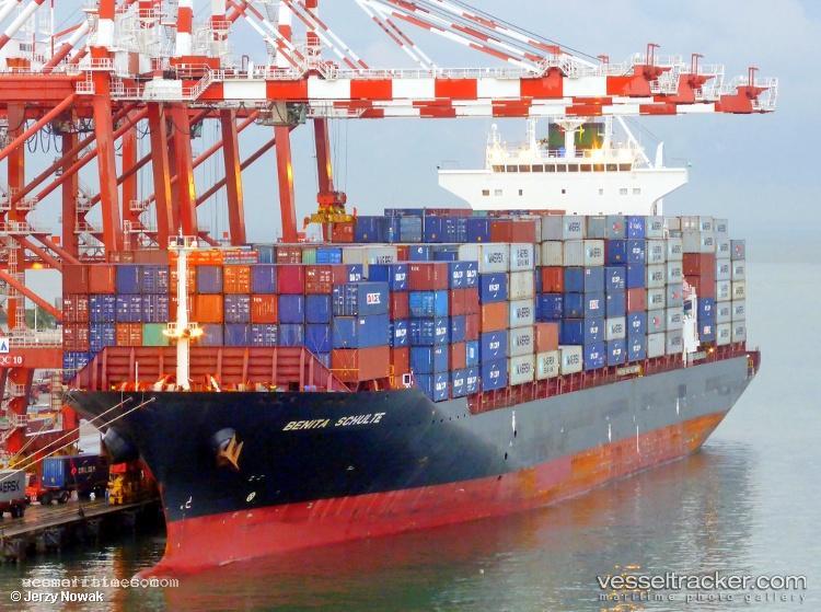 Melina - Container Ship vessel registered in Marshall Islands