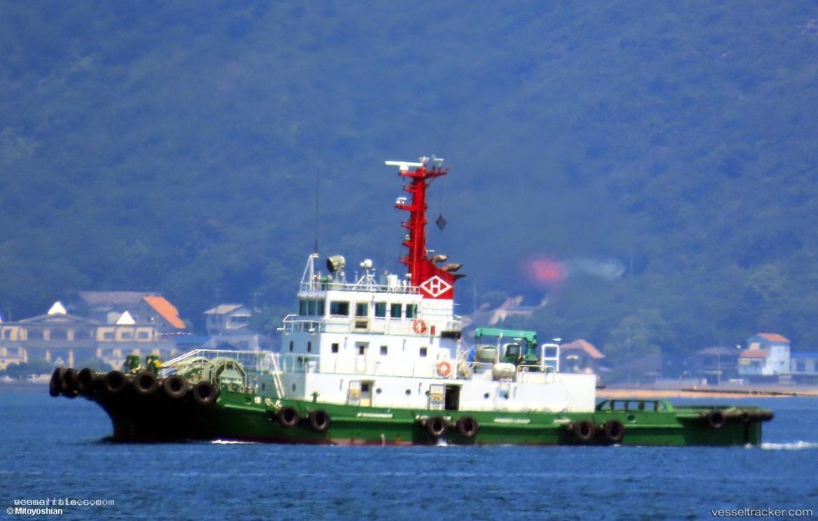 Hakuryumaru - Tug vessel registered in Japan