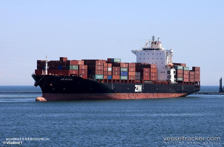 Msc-Acapulco - Container Ship vessel registered in Portugal