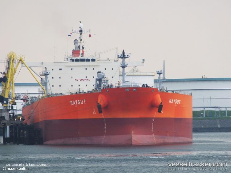 Raysut - Crude Oil Tanker vessel registered in Panama