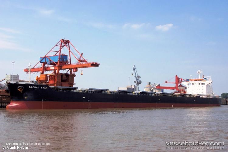Hui-Tong - Bulk Carrier vessel registered in Hong Kong