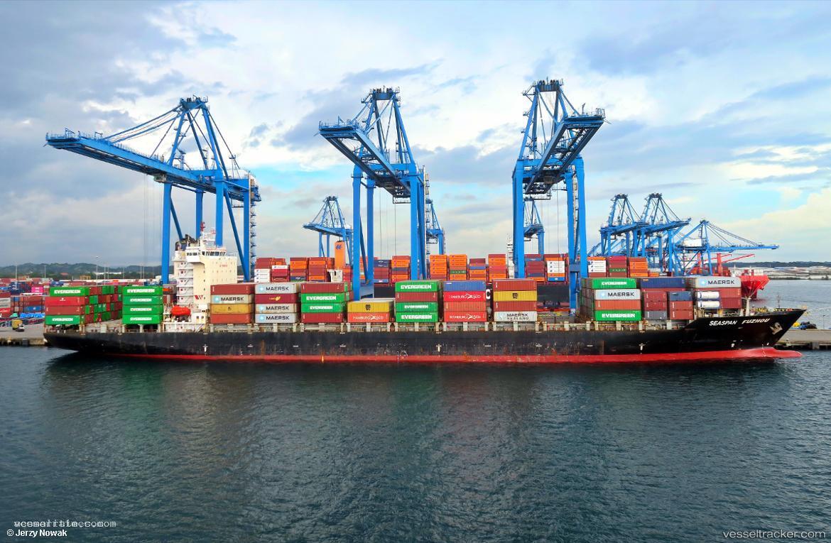 Seaspan-Fuzhou - Container Ship vessel registered in Hong Kong