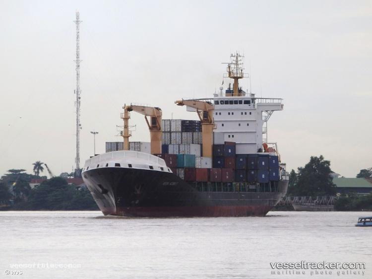 Msc-Azurit-F - Container Ship vessel registered in Liberia