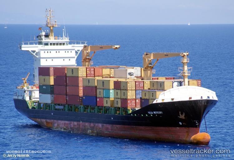 Douala-Express - Container Ship vessel registered in Liberia