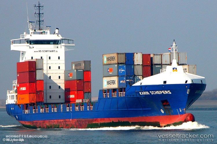 Lucia-B - Container Ship vessel registered in Portugal