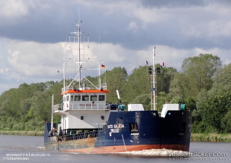 Omvac-Galicia - Hopper Dredger vessel registered in Spain
