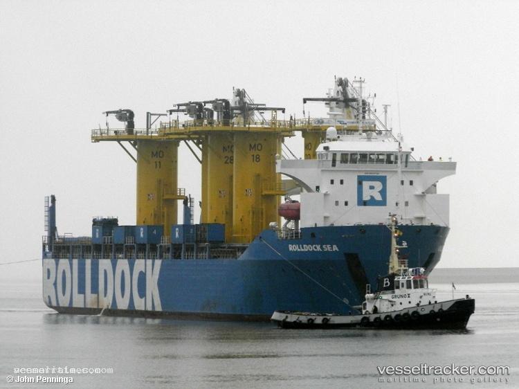 Rolldock-Sea - Heavy Load Carrier vessel registered in Netherlands
