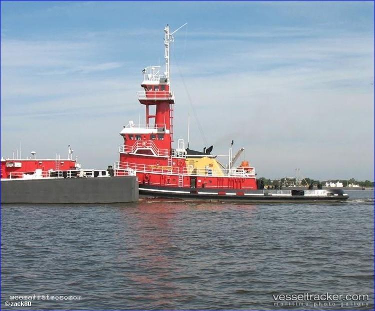Osprey - Pusher Tug vessel registered in United States of America