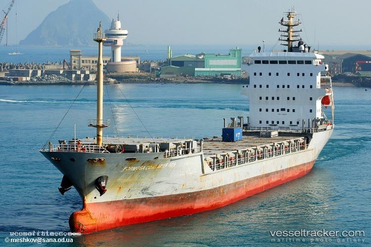 Danum-173 - Container Ship vessel registered in Malaysia