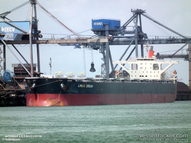 Bei-Ji-Star - Bulk Carrier vessel registered in Liberia