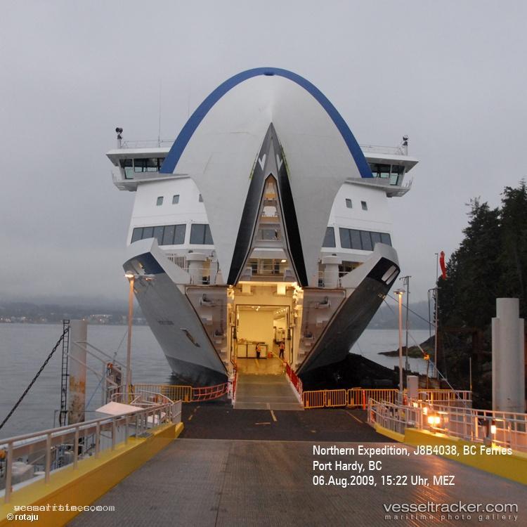 Northern-Expedition - Passenger Ro Ro Cargo Ship vessel registered in Canada