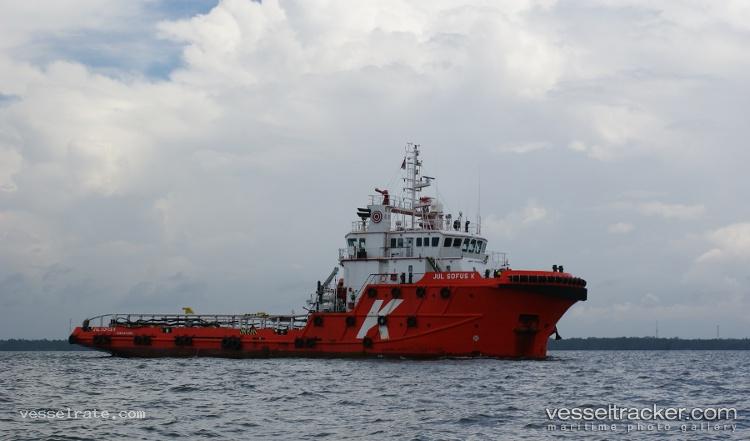 Allianz-Chloe - Offshore Tug Supply Ship