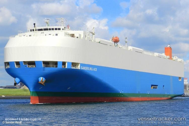 Sanderling-Ace - Vehicles Carrier vessel registered in Marshall Islands
