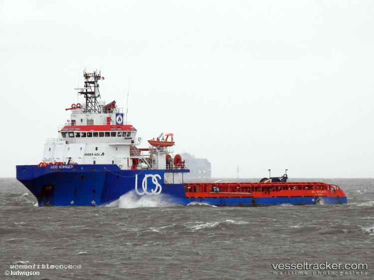 Vos-Voyager - Offshore Tug Supply Ship vessel registered in United Kingdom