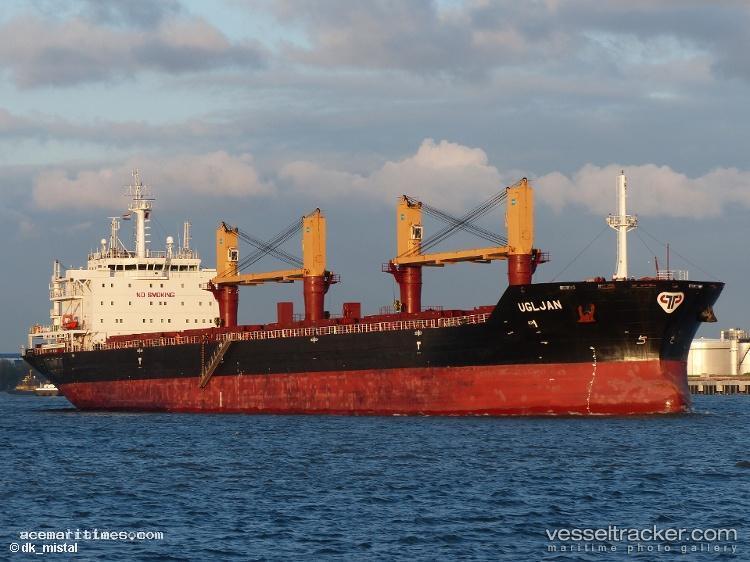 Ap-Zaton - Bulk Carrier vessel registered in Croatia
