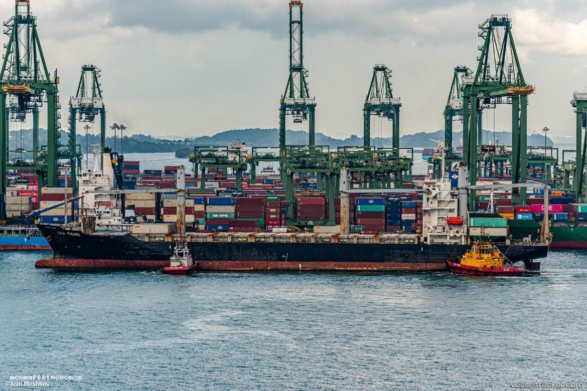 Cala-Paguro - Container Ship vessel registered in France