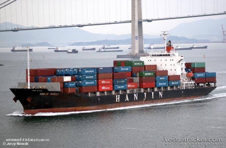 White-Dragon - Container Ship vessel registered in Singapore