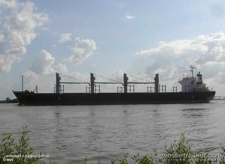 Parana-Warrior - Bulk Carrier vessel registered in Liberia