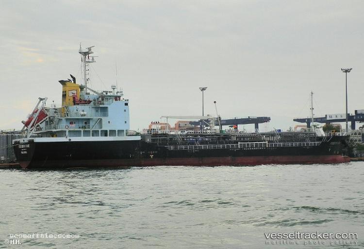 Smf-Ixora - Oil Products Tanker vessel registered in Malaysia