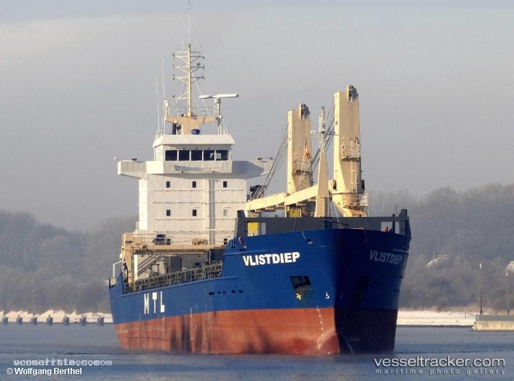 Roibeira - Multi Purpose Carrier vessel registered in Portugal