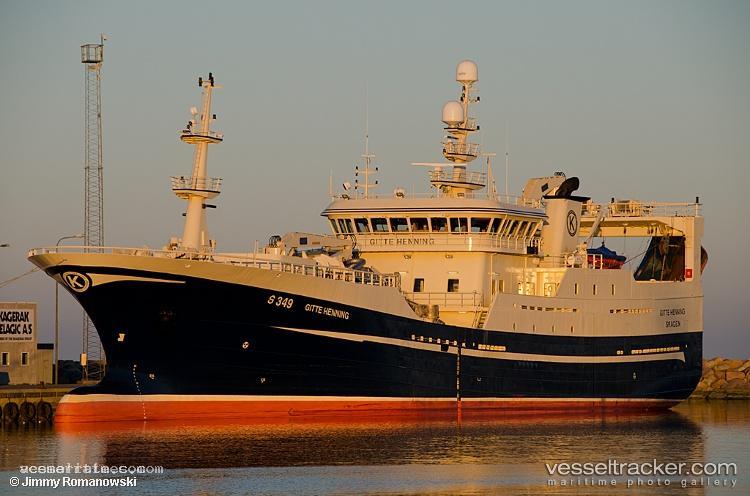 Hoffell-Su - Fish Carrier vessel registered in Iceland
