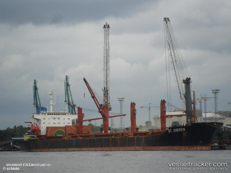 Dimitra - Bulk Carrier vessel registered in Marshall Islands