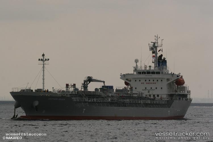 Dm-Dragon - Chemical Oil Products Tanker vessel registered in South Korea