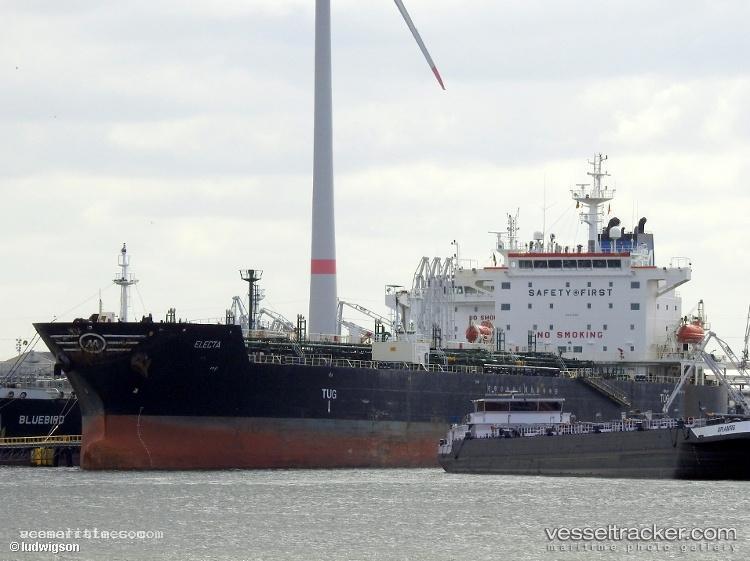 Electa - Chemical Oil Products Tanker vessel registered in Italy