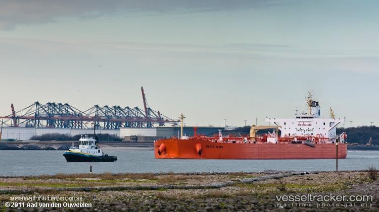 Eagle-Klang - Crude Oil Tanker vessel registered in Singapore
