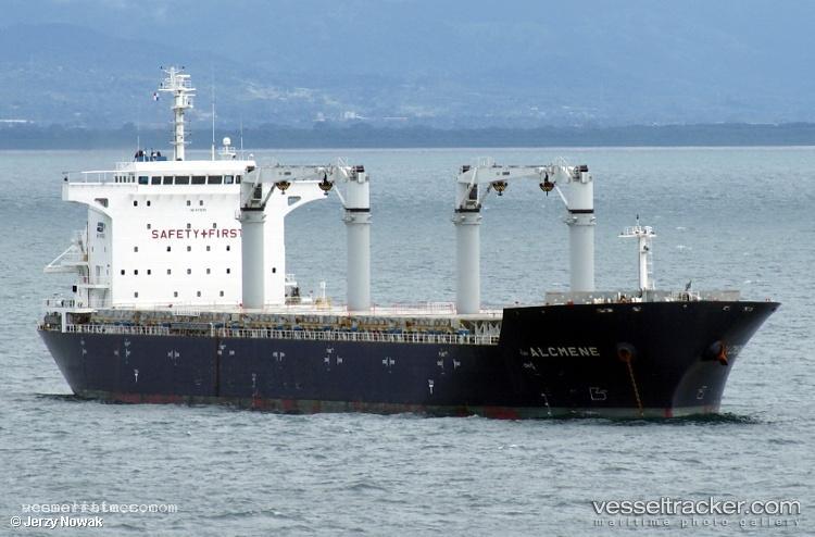 Larch-Arrow - General Cargo Ship vessel registered in Bahamas