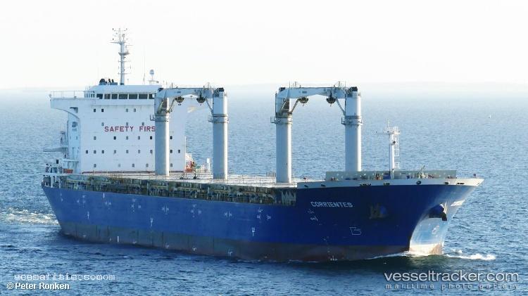 Elm-Arrow - General Cargo Ship vessel registered in Bahamas