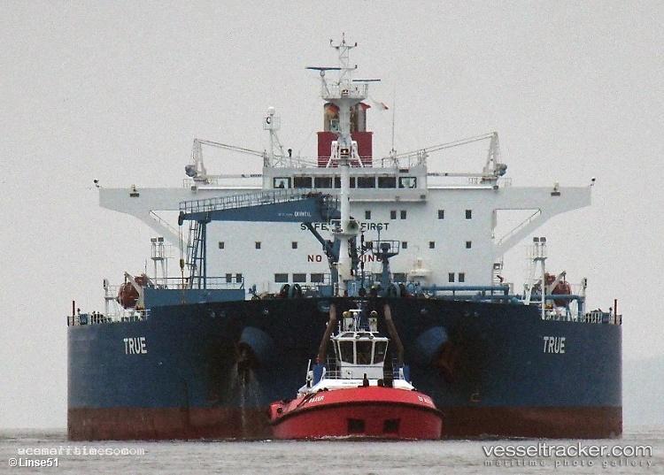 Jewel - Crude Oil Tanker vessel registered in Panama
