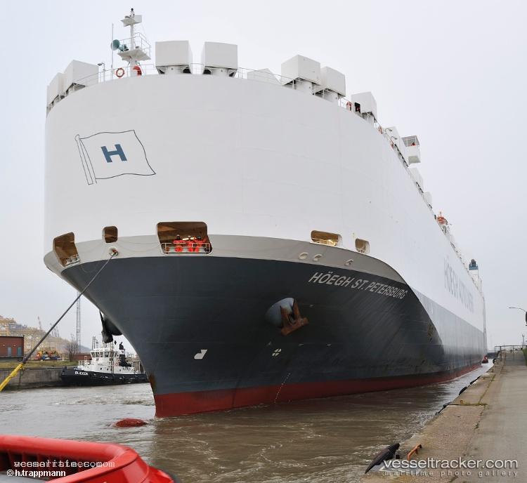 Hoegh-St.-Petersburg - Vehicles Carrier vessel registered in Norway