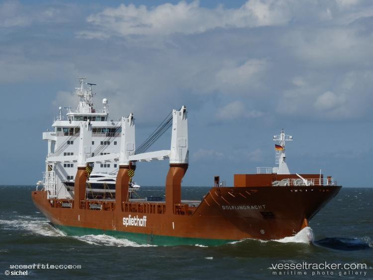Dolfijngracht - General Cargo Ship vessel registered in Canada