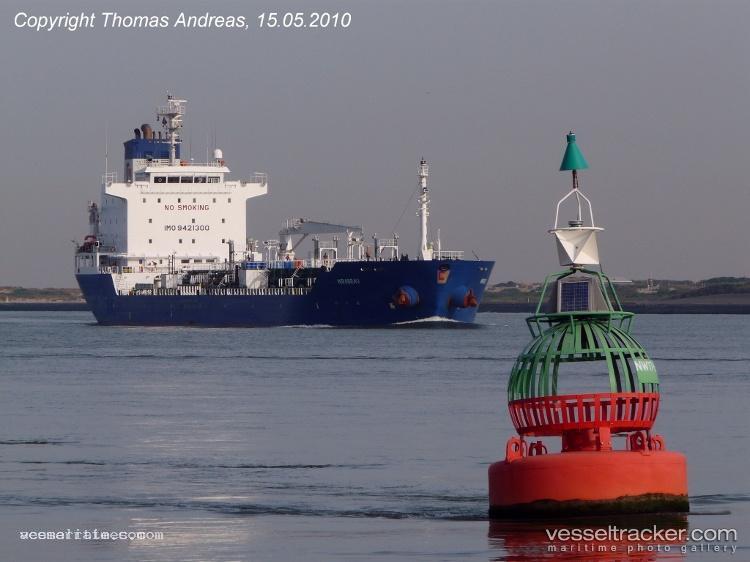 Punta-Piramides - Chemical Oil Products Tanker