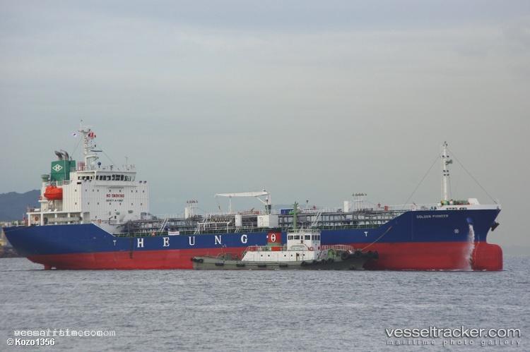Golden-Pioneer - Chemical Oil Products Tanker vessel registered in Marshall Islands