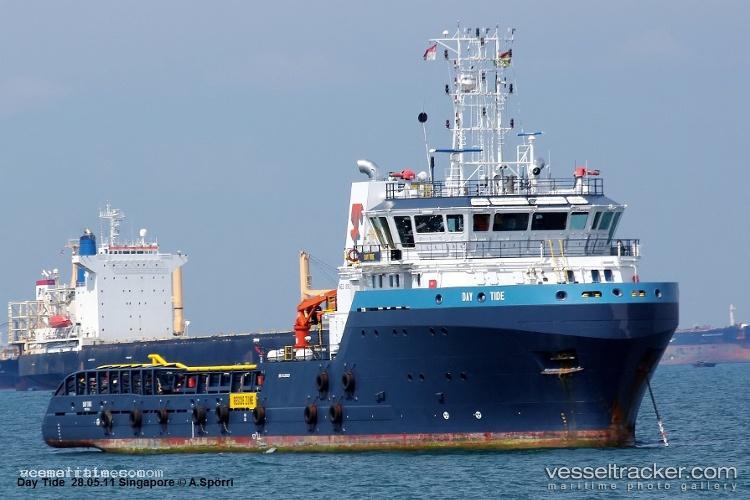 Day-Tide - Offshore Tug Supply Ship vessel registered in Vanuatu