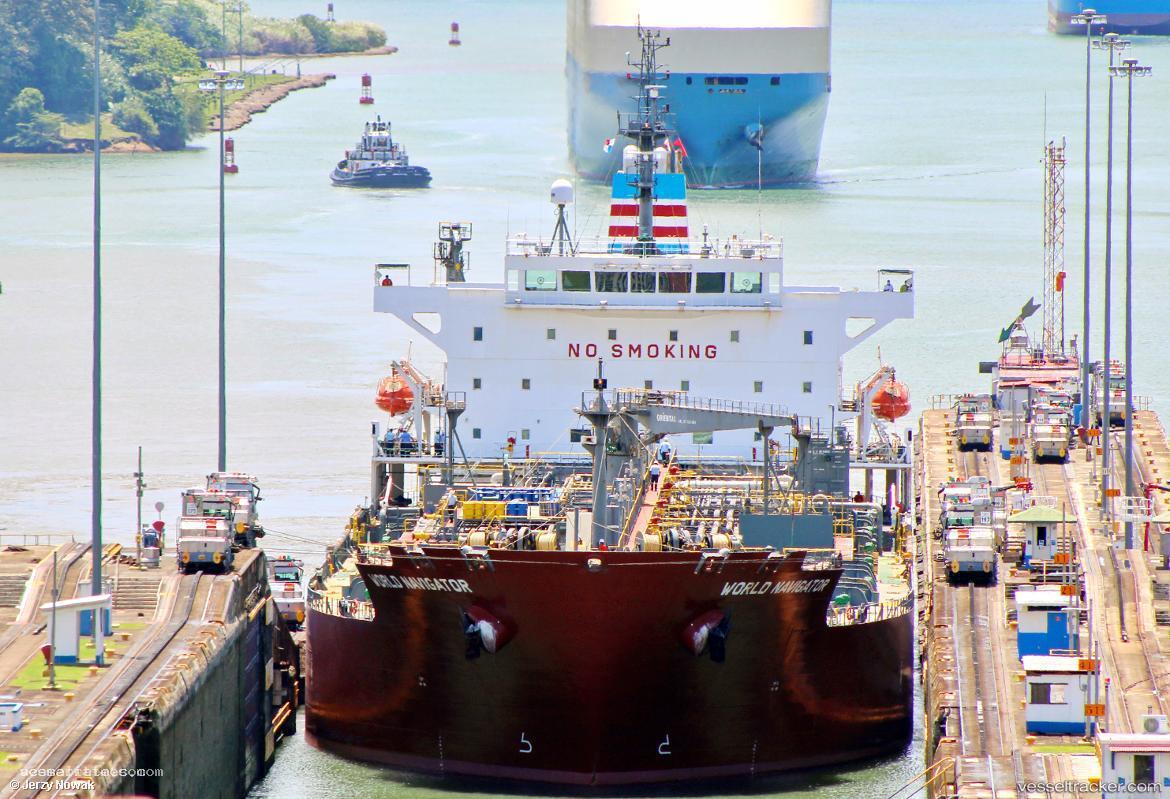 World-Navigator - Chemical Oil Products Tanker vessel registered in Singapore