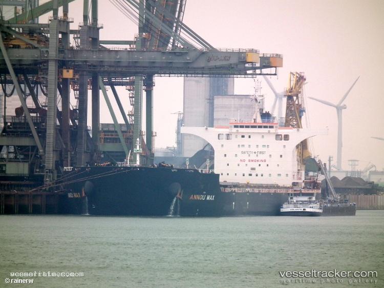 Pigassos - Bulk Carrier vessel registered in Liberia