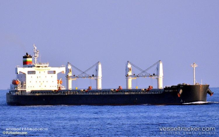 Port-Shanghai - Bulk Carrier vessel registered in Marshall Islands