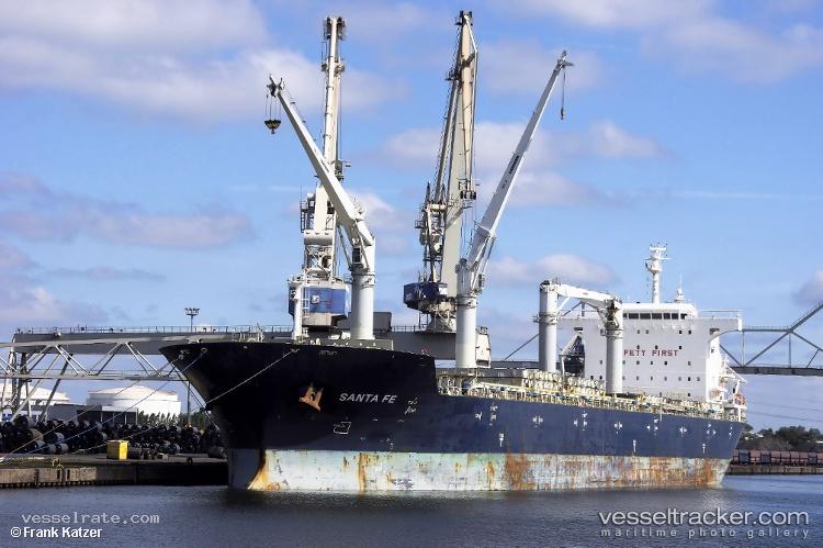 Aspen-Arrow - General Cargo Ship vessel registered in Bahamas