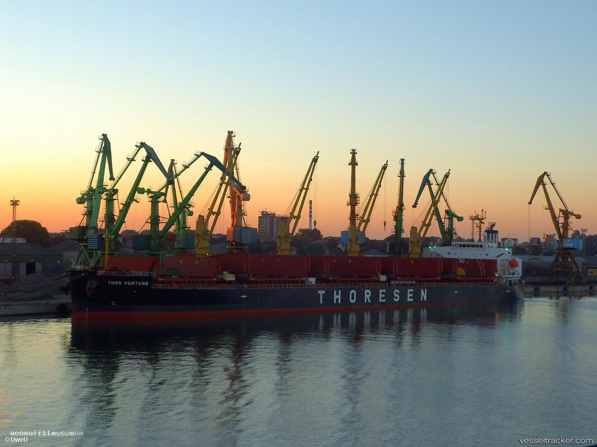 Thor-Fortune - Bulk Carrier vessel registered in Singapore