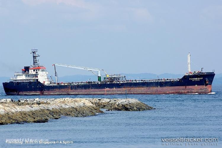 Straits-Abundance - Oil Products Tanker vessel registered in Singapore