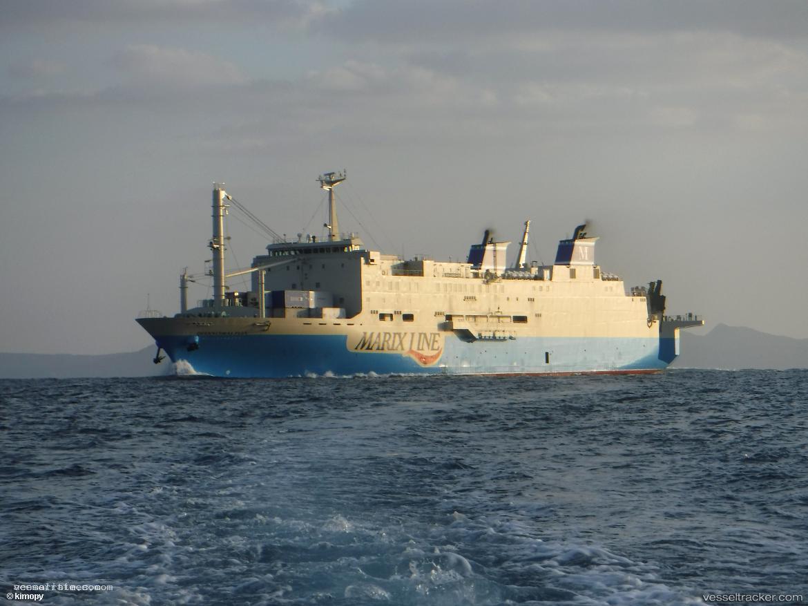 Queen-Coral-Plus - Passenger Ro Ro Cargo Ship vessel registered in Japan