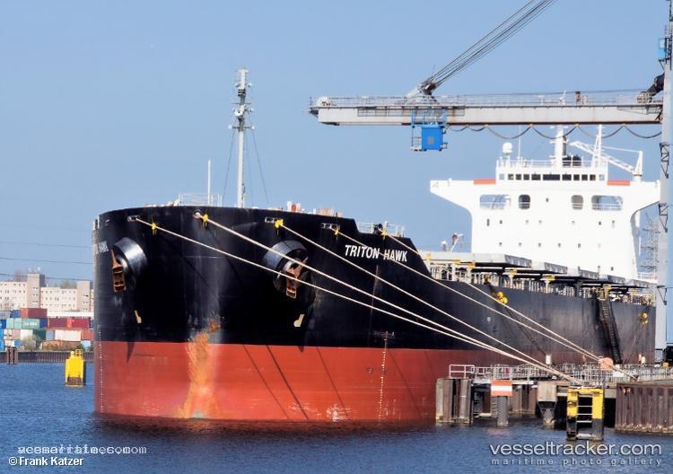 Super-Nova - Bulk Carrier vessel registered in Marshall Islands