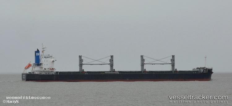 Forever-Sw - Bulk Carrier vessel registered in Panama